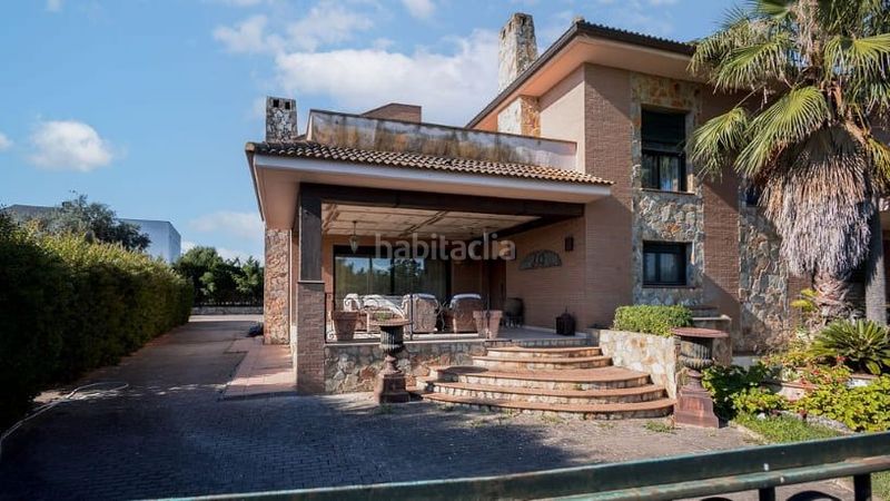 Foto f9f78400-662b-4bdc-89fa-0556eec64249. Casa a Golf Guadiana Badajoz
