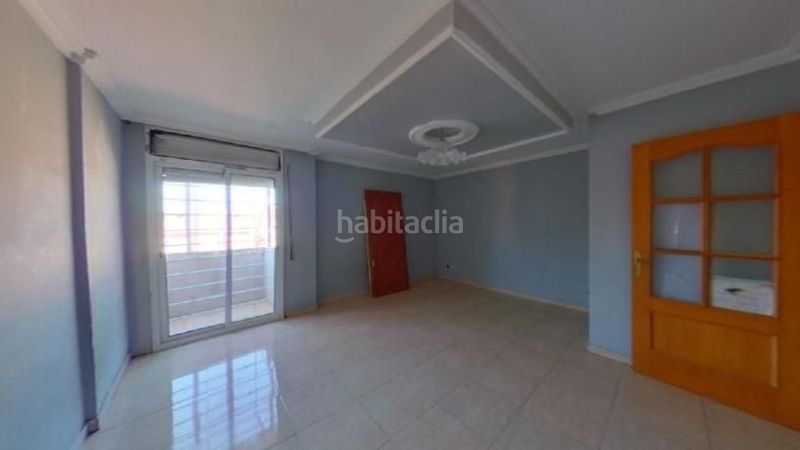 Foto 51c97c94-3c3d-41b4-9aad-a7eaacafa9e7. Pis a Llevant Reus