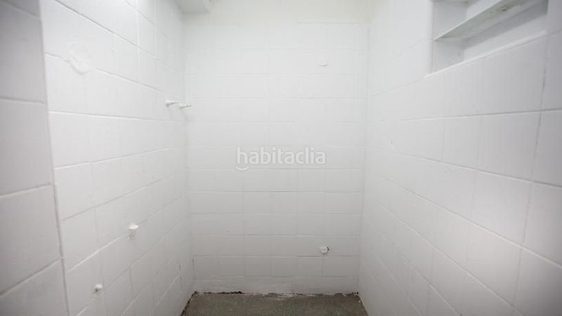Foto 816e69fe-b299-4ca0-90f4-4a47169e09be. Pis a Raval Barcelona