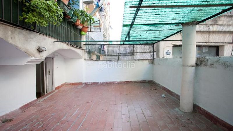 Foto d37593b5-2edc-4095-84bf-40741a52d4cf. Pis a Raval Barcelona