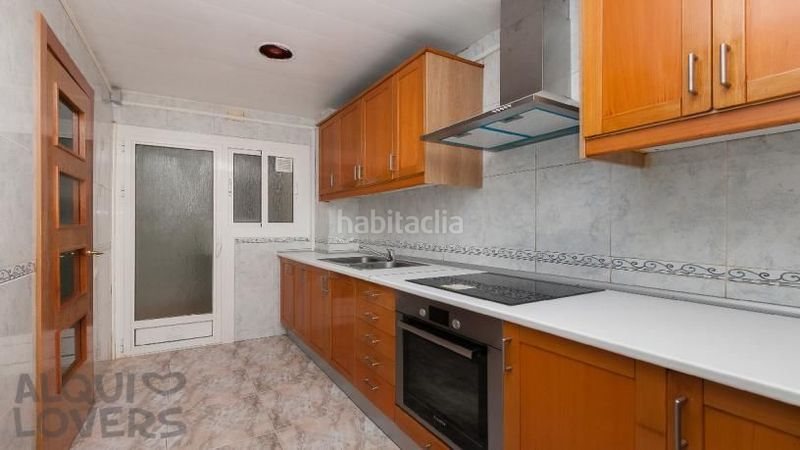 Foto 01fd6c81-52b7-4cda-8b94-98f9d5285042. Pis a Estruch-Eixample Prat de Llobregat (El)