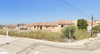 Chalet  Calle montsiá 17. Obra parada en venta en calle montsiá 17