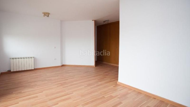 Foto d902b139-c930-419f-bff2-38e600852484. Pis a Vila-seca poble Vila-seca