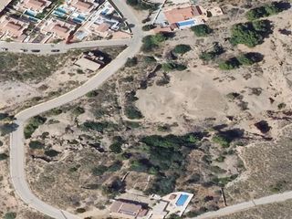 Terreny residencial  2 terrenos en via desconocido;5 (parce, 5 (p, béd. 4 inmuebles asociados al npl en bédar, almería