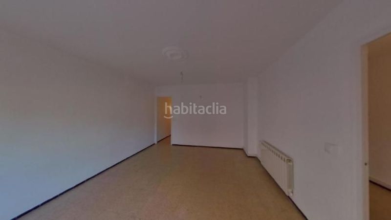 Foto 4e2c3d03-fd39-4704-92a1-3580f3a7a3fe. Pis a Santa Eugenia Girona