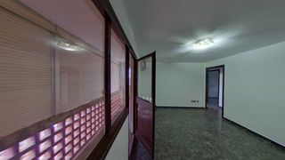 Flat  Sant eugeni. Inmueble en hospitalet de llobregat l