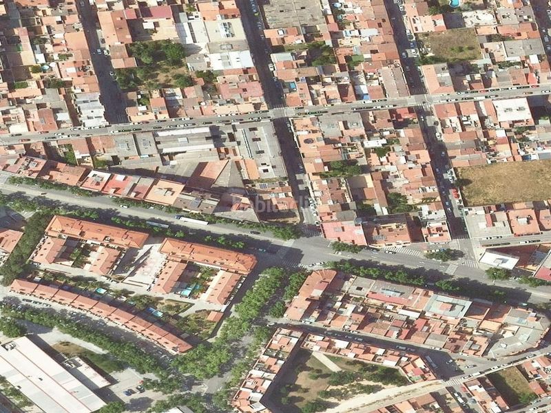 Foto c8218711-7221-4f76-bbdf-c8c5991922bd. Casa a Can Rull Sabadell