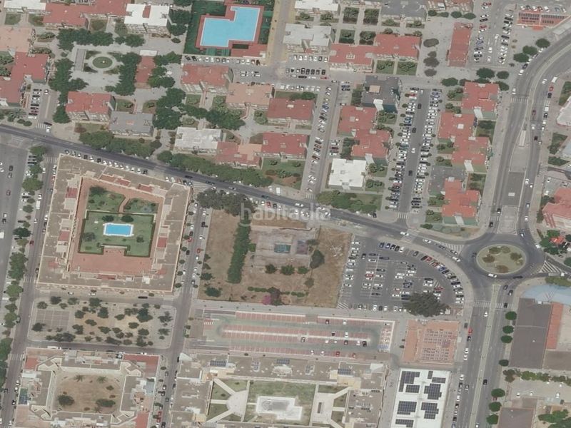 Foto 4c483d52-aadb-4f63-8fff-4eb38150f81c. Pis a Centro Montequinto