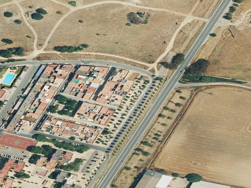 Foto 122fa539-7406-4eae-8165-2764adb215bb. Pis a Salesianos Utrera