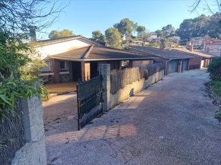 Xalet  Maria sunyol. Vivienda en castellví de rosanes barcelona