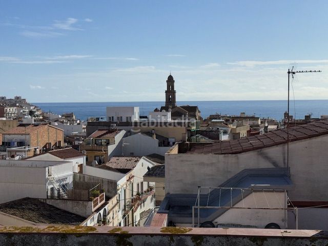 Foto 121fe352-83ae-44ca-9008-850e03f36ae2. Edifici a Canet de Mar