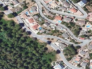 Etagenwohnung  Calle pi (c. llopard) 1. Chalet adosado en calle pi c. llopard en corbera de llobregat, b