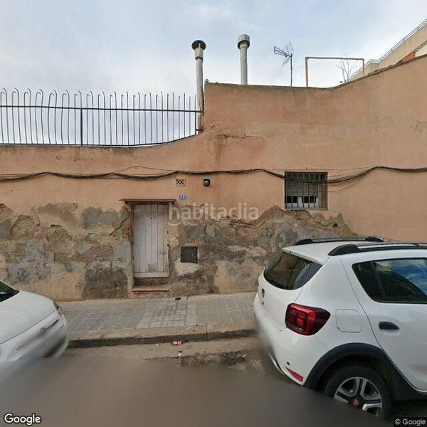 Foto c3a82469-330b-42aa-ba04-29557be9ccf6. Casa a Gràcia Sabadell