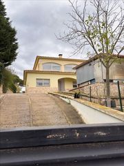 House  Can domenec. Inmueble en tordera
