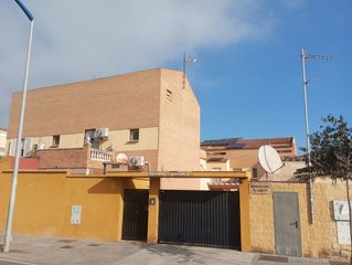 Chalet en Diputacion