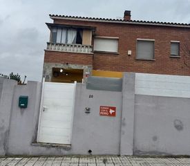 Maison  S narcis. Vivienda en santa oliva tarragona