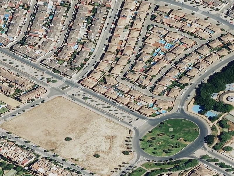 Foto de67fd3d-05ab-4a46-a593-386ffdaaa06e. Casa a Aljamar Tomares