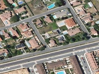 Flat  Calle las cogotas 1. Casa independiente en calle las cogotas en ávila, ávila