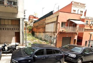 Wohngrundstück  Calderon de la barca. Inmueble en badalona