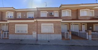 Maison  Calle lisboa. Inmueble en sonseca