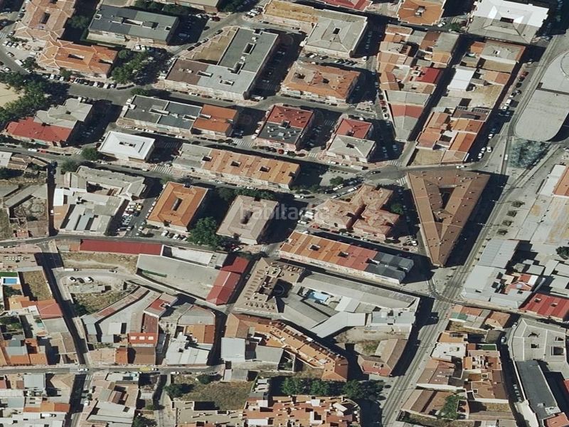 Foto fc36af89-b16d-4e6d-89c4-586ffa7eb0b1. Pis a Villayuventus-Renfe Parla