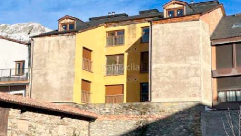 Foto ad5cbbc5-d147-48f1-bdda-b641afa3a925. Local comercial a Vilaller