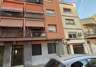 Pis  Primer de maig. Inmueble en sant boi de llobregat