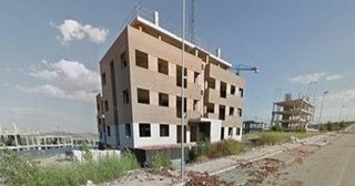 Local Comercial  Calle las adoberas s/n - bloque 7-8. Obra parada en venta en calle las adoberas sn  bloque 78