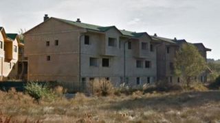 Chalet  Calle ramon y cajal. Obra parada en venta en calle ramon y cajal