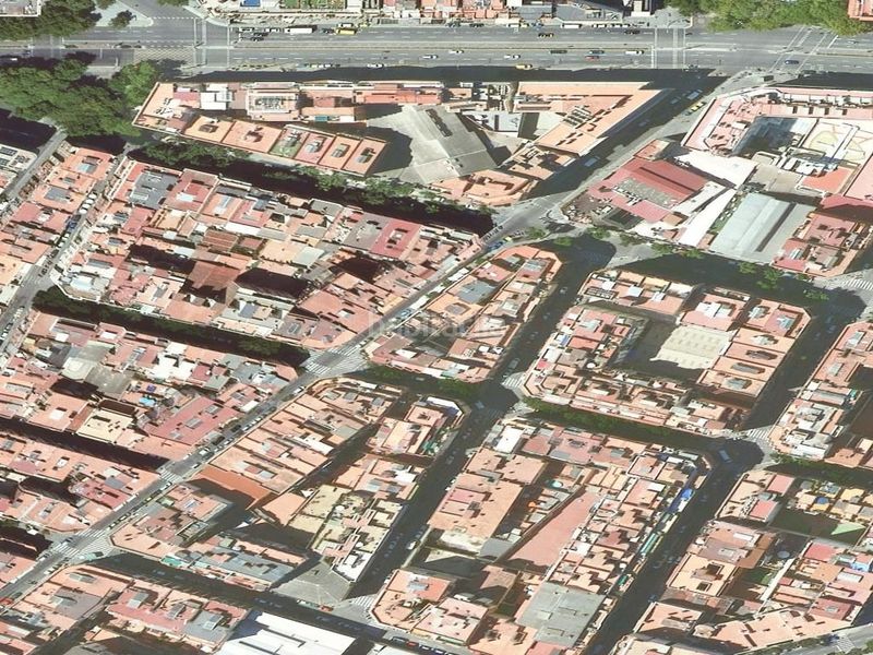 Foto f1dc9151-6c0b-47d3-84bf-35a7b1e3cd3f. Dúplex a El Poble Sec - Parc de Montjuïc Barcelona