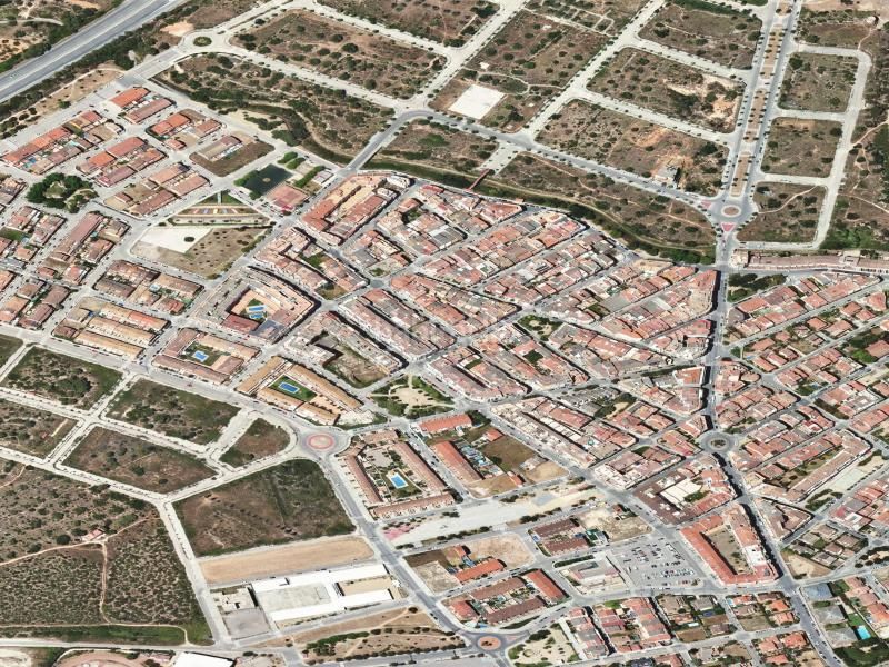 Foto 7744840b-d088-4ffc-8c45-7c63d8391ae5. Casa aparellada a El Tancat-Mas d´en Gual Vendrell (El)
