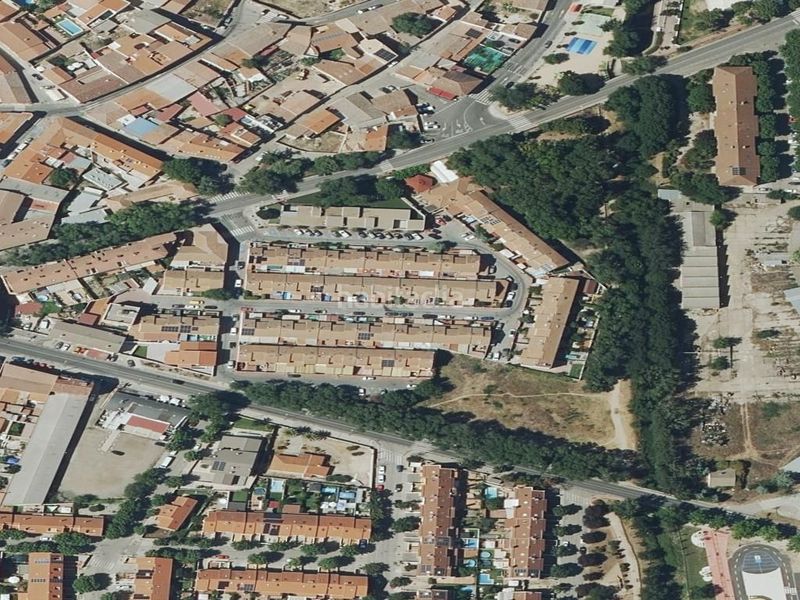 Foto cbcc15c1-a3b2-4ca0-b108-a5cf863bf66d. Casa a Daganzo de Arriba