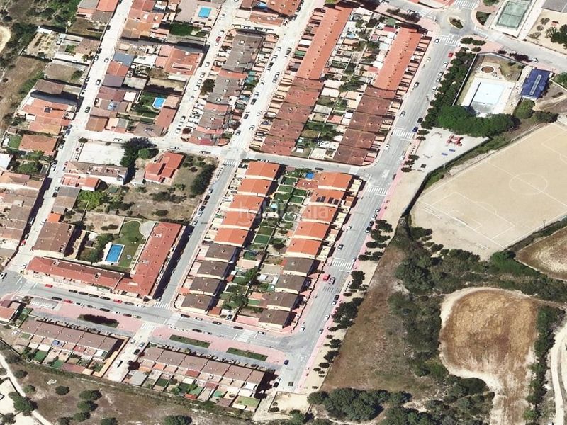 Foto f00d2649-cdf8-4774-8a23-514d9e21f727. Xalet a Perafort