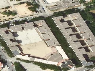 Flat in Calle Campoamor, 82 Pl:3
