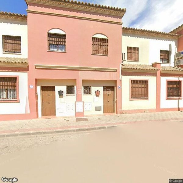 Foto 8b228056-b6f8-42c4-8a47-c8c2a00df6d4. Pis a Centro Utrera