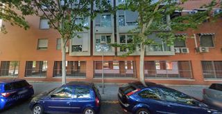 Etagenwohnung  N/a
