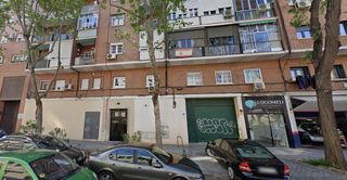 Etagenwohnung  N/a