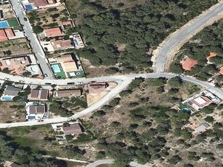 Casa  Avenida les palmeres 12 parcel·la 1/ illa 4c. Casa en avenida les palmeres 12 parcella 1 illa 4c en canyelles,