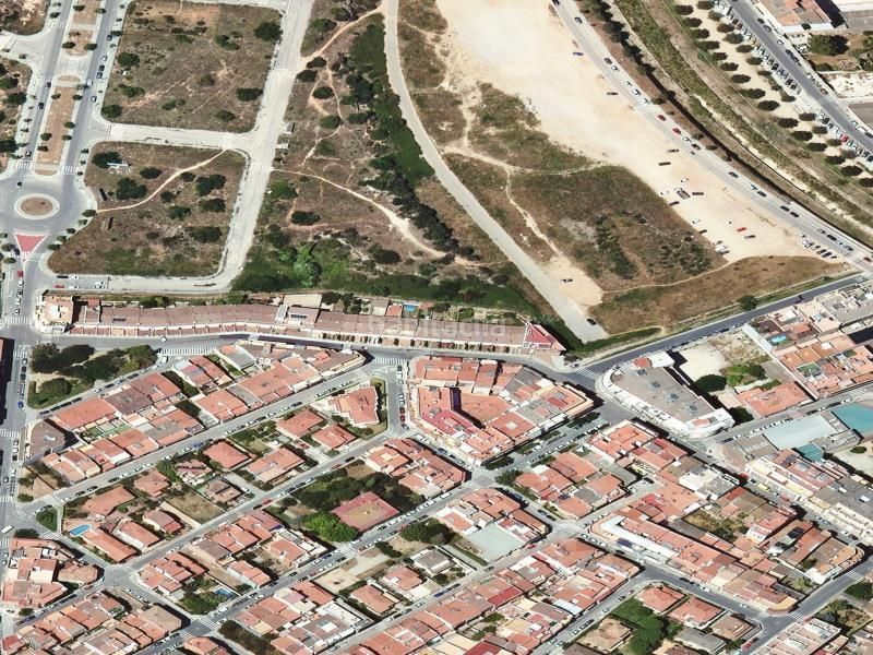 Foto f13fb366-6ce9-4215-bdbd-b3b9996544f8. Casa a El Tancat-Mas d´en Gual Vendrell (El)