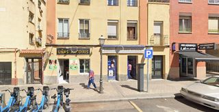 Flat  N/a
