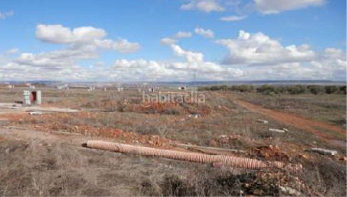 Foto 7a9ddea5-02fa-4136-b825-7ee2e3445c49. Terreny residencial a Quer