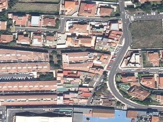 Pis  Camino atravesado 1(b) ur casa azul-manzana. Piso en camino atravesado 1b ur casa azulmanzana en puerto de la