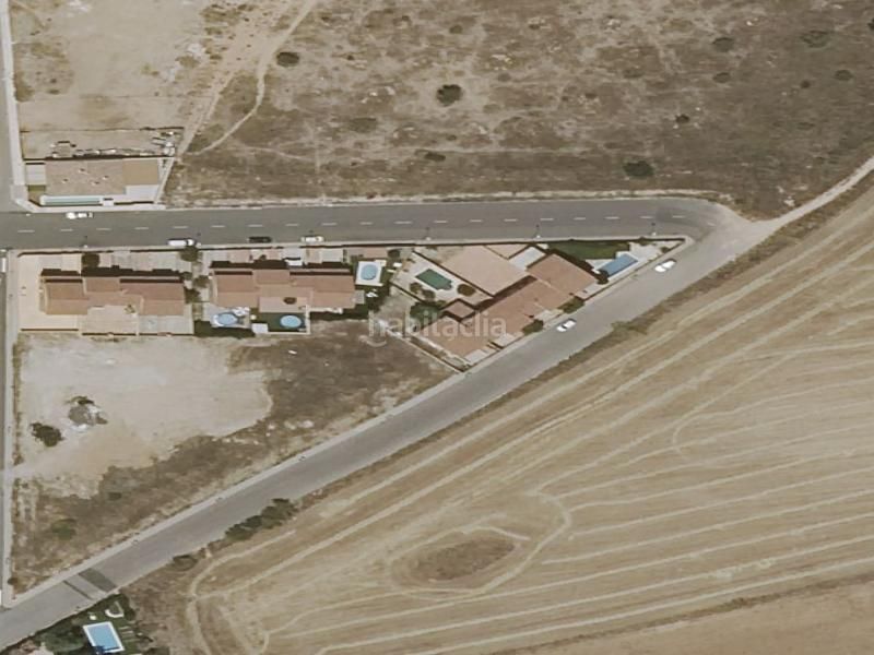 Foto f73db323-fd80-458e-8544-f7fddf711fd7. Casa a Argés