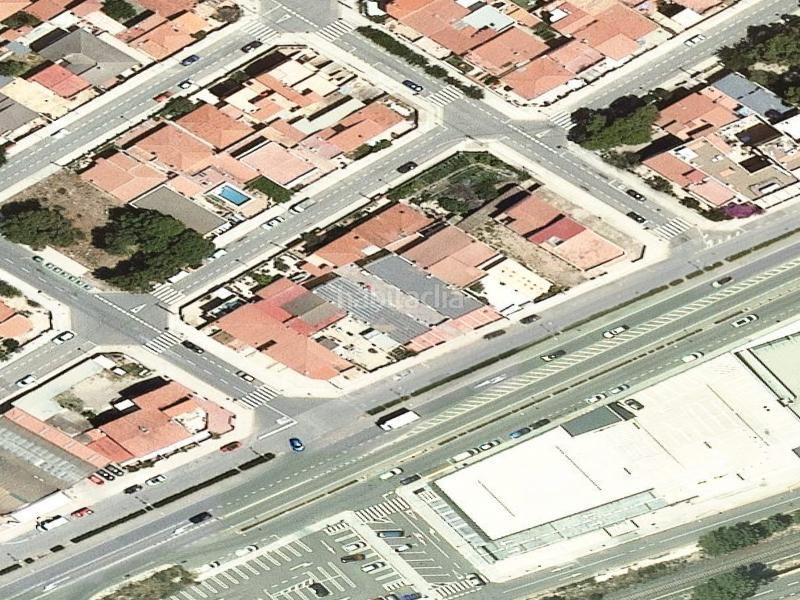 Foto c14372ea-1524-4119-8b8d-3c5628b22030. Casa a Centre Miami Platja