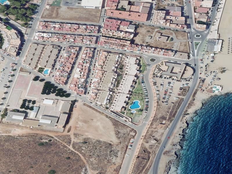 Foto d70998b0-43ac-444b-bf47-df643d9d9fc3. Pis a Las Escobetas Garrucha
