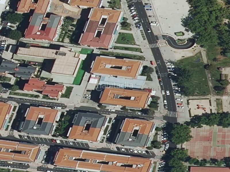 Foto 54f7bc57-3a44-4228-bdbe-68bc060d8b31. Pis a Santos Leganés