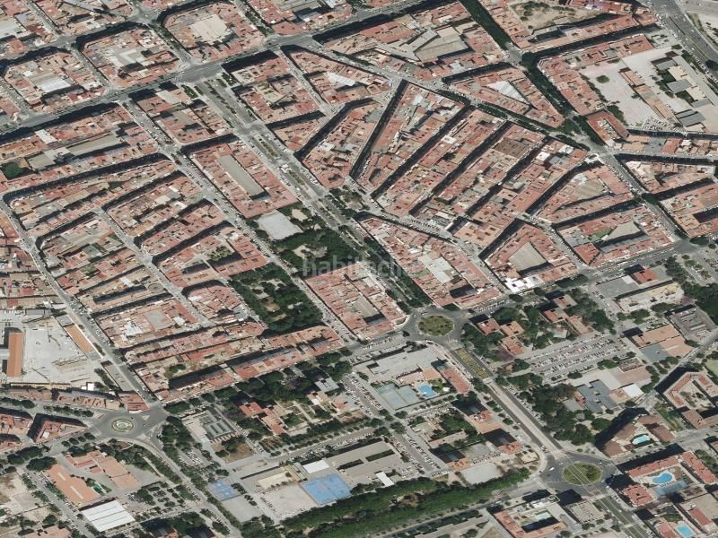 Foto efe0f923-f363-4d82-a7a5-0ad2984cba63. Pis a Mont Olivet Valencia