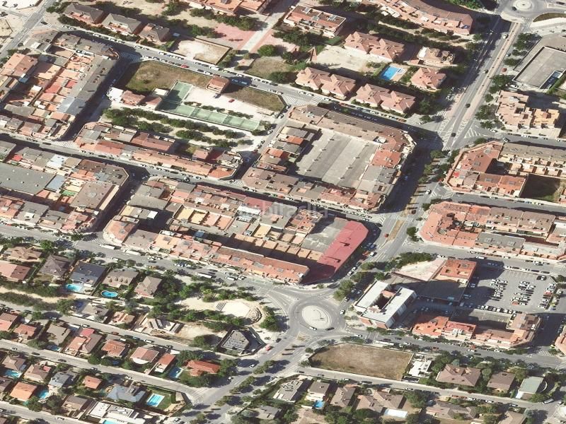Foto ad24ceb5-e30a-4138-999f-0f29afcef4f8. Pis a Ponent - Set Camins Igualada