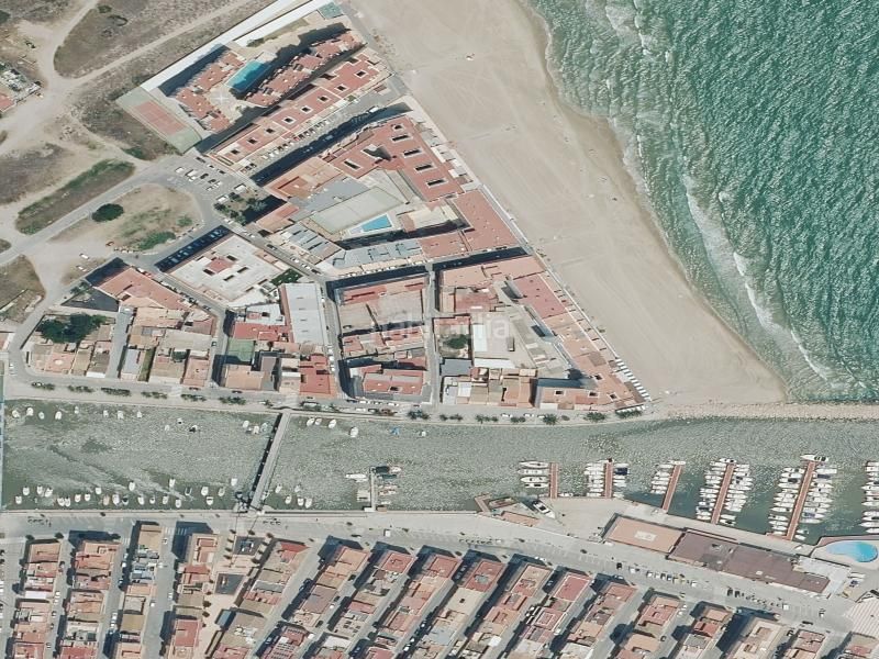 Foto a92f824a-3621-4ca8-85db-fd89bbe478cb. Casa a El Perellonet Valencia