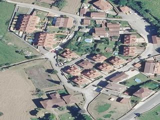 Flat  Barrio rioseco-fabrica. Piso en barrio riosecofabrica en guriezo, cantabria